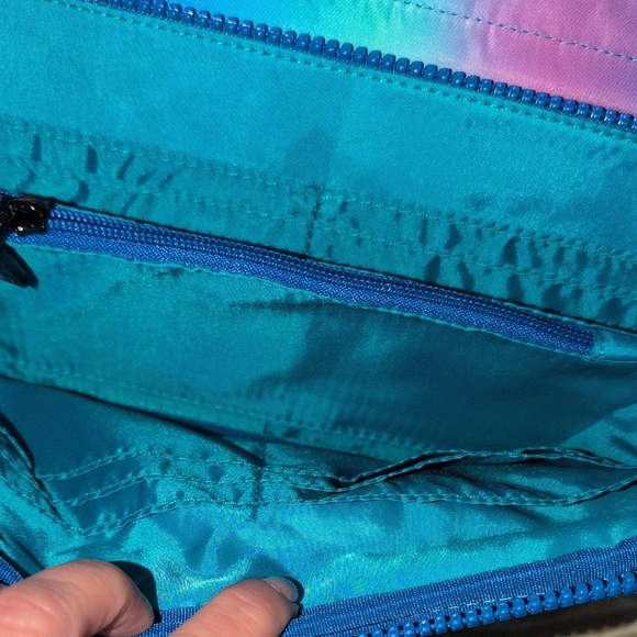 THINK ROYLN Multicolor Quilted Crossbody Bag - Picture 13 of 16